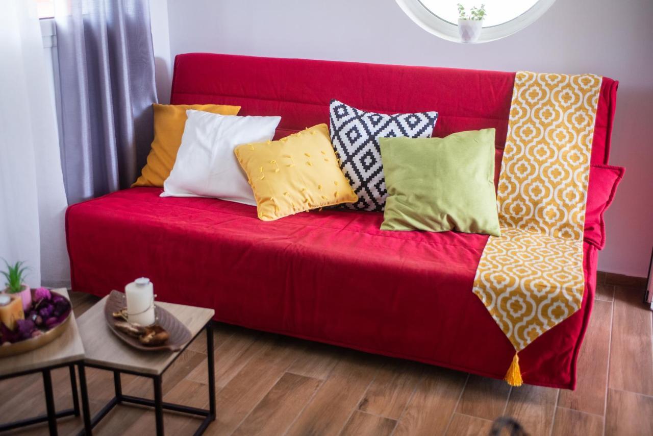 Lemon Garden Stylish Private Apartment Kalamata Esterno foto